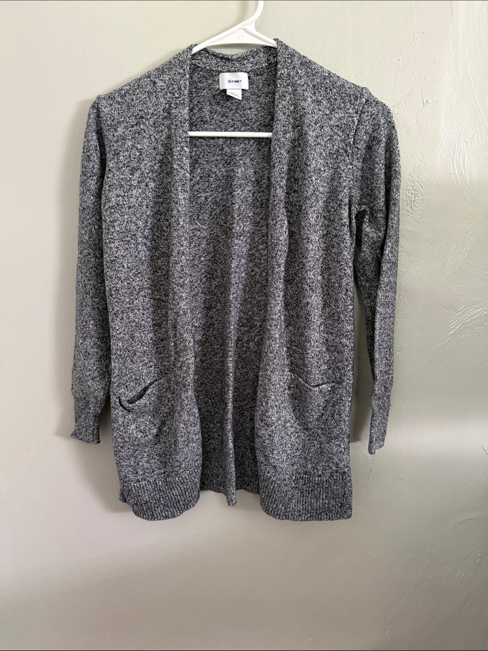 Old Navy gray cardigan sweater